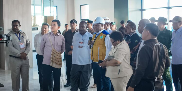 Wapres Gibran Tinjau Pembangunan Gedung Pemerintahan PBD