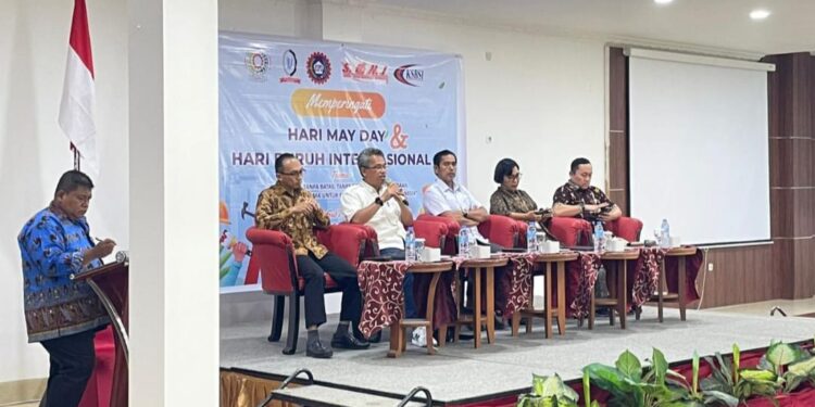 Seminar FGD May Day Pertemukan Buruh, Pemerintah dan Polda dalam Dialog Konstruktif