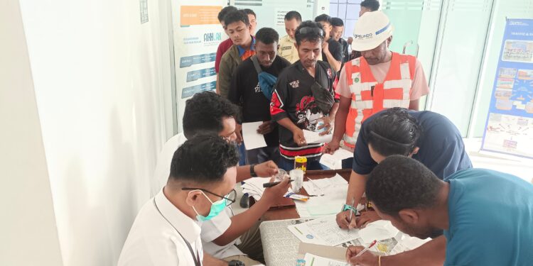 Wujudkan Lingkungan Kerja Bersih Narkoba, TPK Sorong Gandeng BNN Gelar Sosialiasi & Tes Narkoba