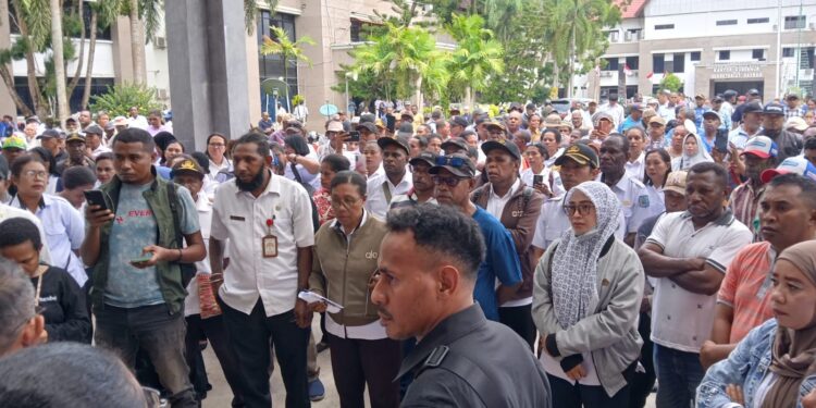 271 Pegawai Paruh Waktu  Deadline Wali Kota, Ancam Duduki Kantor Wali Kota Sorong