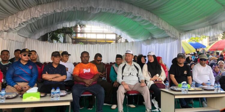 Personel Polda Papua Barat Daya Hadiri Jalan Santai Peringati Tahun Baru Islam