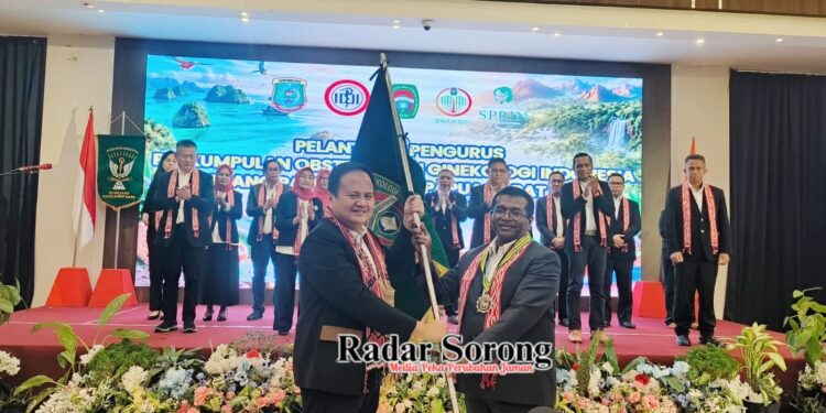 Dilantik Pimpin POGI PB-PBD, dr Jan Pieter Kambu Targetkan Penurunan Kematian Ibu dan Bayi