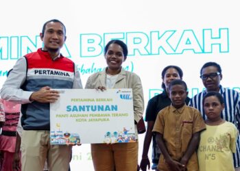 Pertamina Patra Niaga Regional Papua Maluku Salurkan Santunan untuk 5 Panti Asuhan