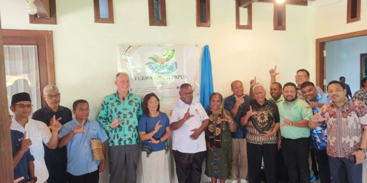 Resmikan Terra Abadi Papua, Gubernur Elisa Kambu Ajak Semua Pihak Jaga Alam Papua Barat Daya