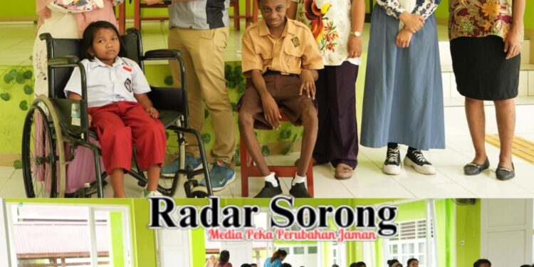 Pertamina Patra Niaga Kilang Kasim Gelar Bakti Sosial Bersama Murid SLB Kota Sorong