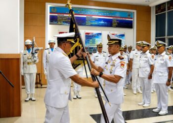 Wujudkan Regenerasi Kepemimpinan, Komandan Kodaeral XIV Sorong Pimpin Sertijab dan Penyerahan Jabatan