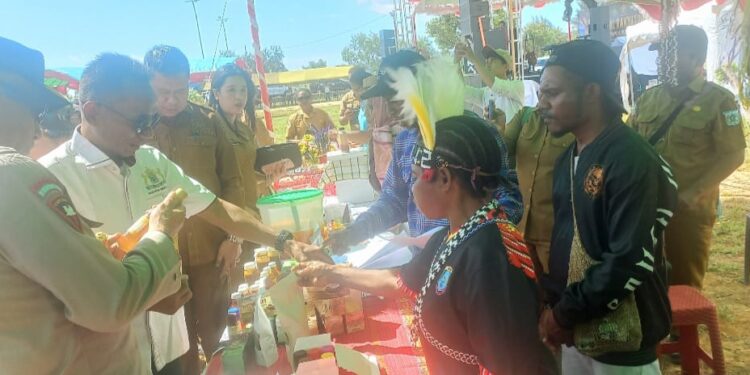 Kapolda Papua Barat Daya Hadiri Pembukaan Festival Rakyat 2026