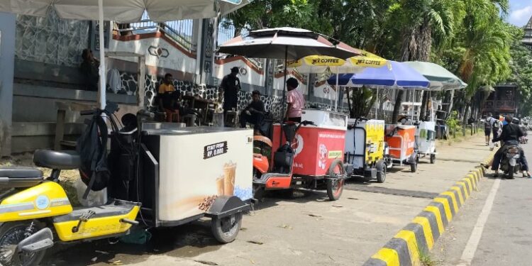 Budaya “Electrifying Lifestyle” PLN Jadi Sahabat Setia UMKM Anak Muda Papua