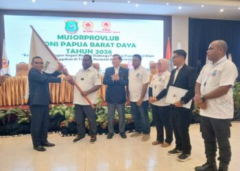 Elisa Kambu Terpilih sebagai Ketua KONI PBD