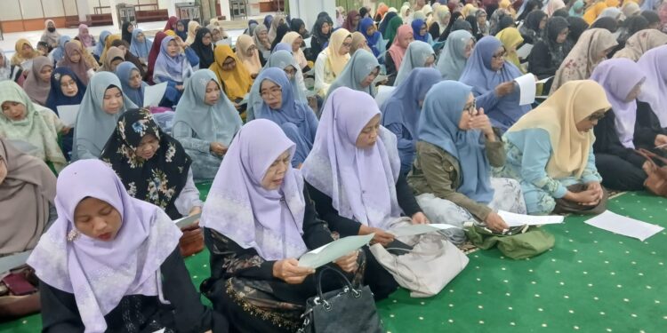 Ibu-Ibu Majelis Taklim Antusias Ikuti Pengajian Rutin Pokja MT Kemenag Kota Sorong