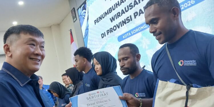 Gelar Bimtek 4 Hari, Rico Sia Cetak Wirausaha Baru IKM di Papua Barat Daya