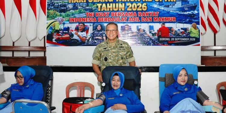 Prajurit TNI-Polri Donor Darah, Dukung Ketersediaan Stok Darah PMI Sorong