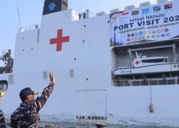 Komandan Kodaeral XIV Sorong Hadiri Pelepasan Satgas Terpadu Port Visit 2026 ke Kawasan Pasifik Selatan