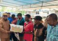 Wali Kota Sorong Serahkan Bantuan Ternak dan Alsintan untuk OAP