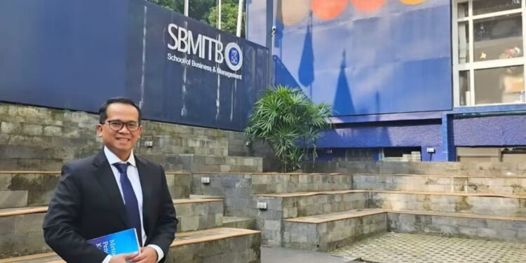 Anak Sorong jadi Wakil Menteri Keuangan