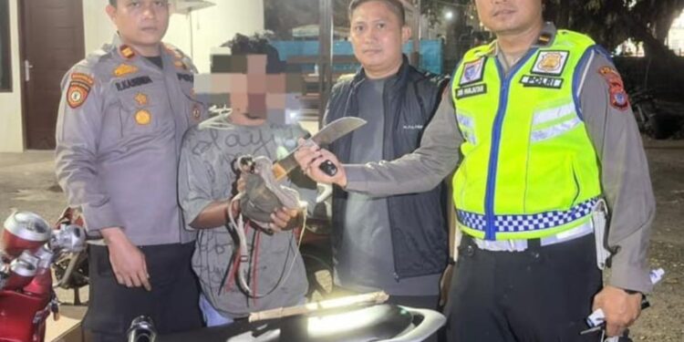 Operasi Pekat II Dofior 2026, Polisi Amankan 9 Paket Diduga Ganja di Depan Bandara DEO