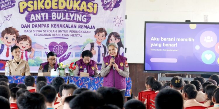 Polda Papua Barat Daya Edukasi Pelajar tentang Bahaya Bullying dan Kenakalan Remaja